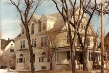 J E Lockwood House, 1894 (manager Lockwood, Upton & CO) 501 5th ST SE Minneapolis, MINNESOTA Architect: Orff & Joralemon STANDING 1991 (Stuccoed) BP 29929 (Architect not listed on BP) Snapshot: Feb 17, 1991 by CDT