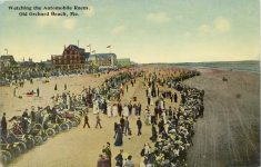 1911 ca Watching the Automobile Races, Old Orchard Beach Me postcard front