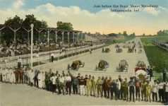 1913 Indy 500 Just Before Start postcard Front