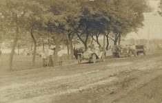 1911 ca Elgin Auto Races Scene RPPC front 1