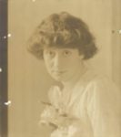 1910 ca. Miss Charlotte Murphy Studios of Sweet Tenth Street and Mary Place Minneapolis 8.5″×9.5″ 2
