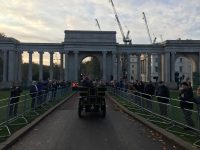 2019 11 3 7:39 am London to Brighton Run The Marble Arch just after the Start Line