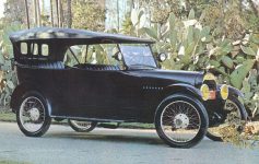 1916 Hudson Touring Car Andris Collection