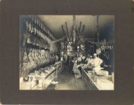 1900 ca. Butcher Shop Gordon OWATONNA, MINN. 10″×7.75″ photo