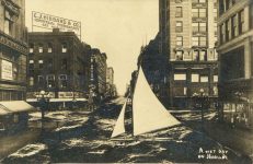 1925 ca. Minneapolis, MINN A WET DAY ON Nicollet RPPC front
