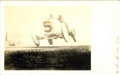 1913 STUTZ Elgin Races Gil Anderson driving Stutz Car 5 winning Elgin National Trophy Average 712 miles per hour for 302 miles RPPC front