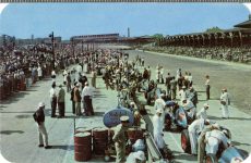 1950 ca. Indy 500 SPEEDWAY INDIANAPOLIS IND postcard front