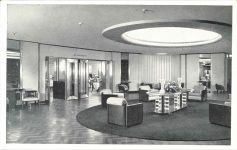 1935 ca. 9th Floor Restaurant foyer T. Eaton Co. Limited Department Store Canada postcard front