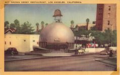 1950 ca. CAL, LA BROWN DERBY RESTAURANT 607 postcard front