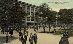 1912 11 19 Packard Motor Car Company factory postcard front