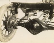 1916 ca. CASE 4-cyl 40 hp chassis rear end view A. E. Wincher 9.25″×7.5″ Geo photo 2 front