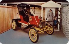 1909 MAXWELL Auto CAR MUSEUM postcard front