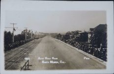 1915 ca. Santa Monica, CA Auto Road Race RPPC 1-52 screenshot