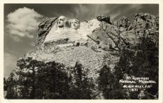 193x Black Hills SD MT RUSHMORE NATIONAL MONUMENT 1927 1941 under way RPPC 671 front