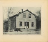 1890 MINNEAPOLIS ALBUM Early Days In Minneapolis Edward Bromley First Frame House in St. Anthony 10.5″×8.75″ page 21