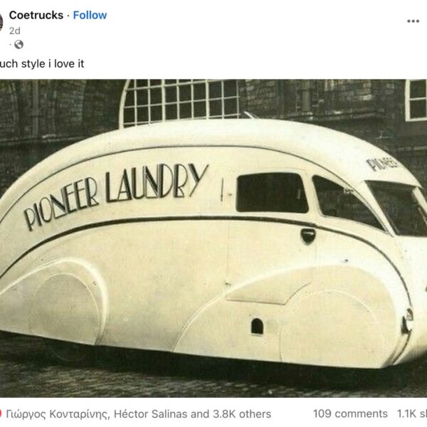 1935 c.a COE Truck PIONEER LAUNDRY FB