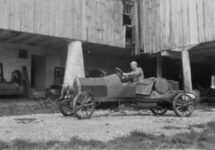 1949 ca. Pulling 1911 BERGDOLL Special Roadster from barn left side view 9b