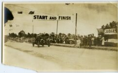 1911 ca. Finish for Car 5 Unknown Race Bergdoll Chester County Historical Society