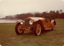 1982 August 22 Pebble Beach Concours Ted Bacon’s 1915 NATIONAL White Sportabout front left 2