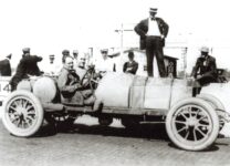 1911 5 25 ca. Indy 500 CASE Car 1 Lewis Strang IMS Geo photo
