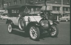 Case 1914 93-C0618 clippings compilation_0003