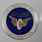 1912 ca. BERGDOLL radiator badge screenshot UP