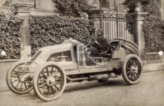 1907 RENAULT Vanderbilt Race car RPPC front screenshot