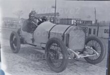 1915 STUTZ Indy 500 front left view from United States Tire Company 5×7 negative screenshot