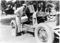 1924 Pikes Peak Hill Climb Courtesy of Regional History & Genealogy, Pikes Peak Library District – 013-961