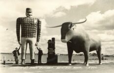 1930s ca. Bemidji, MN Minnesota’s Paul Bunyan N930 RPPC screenshot front
